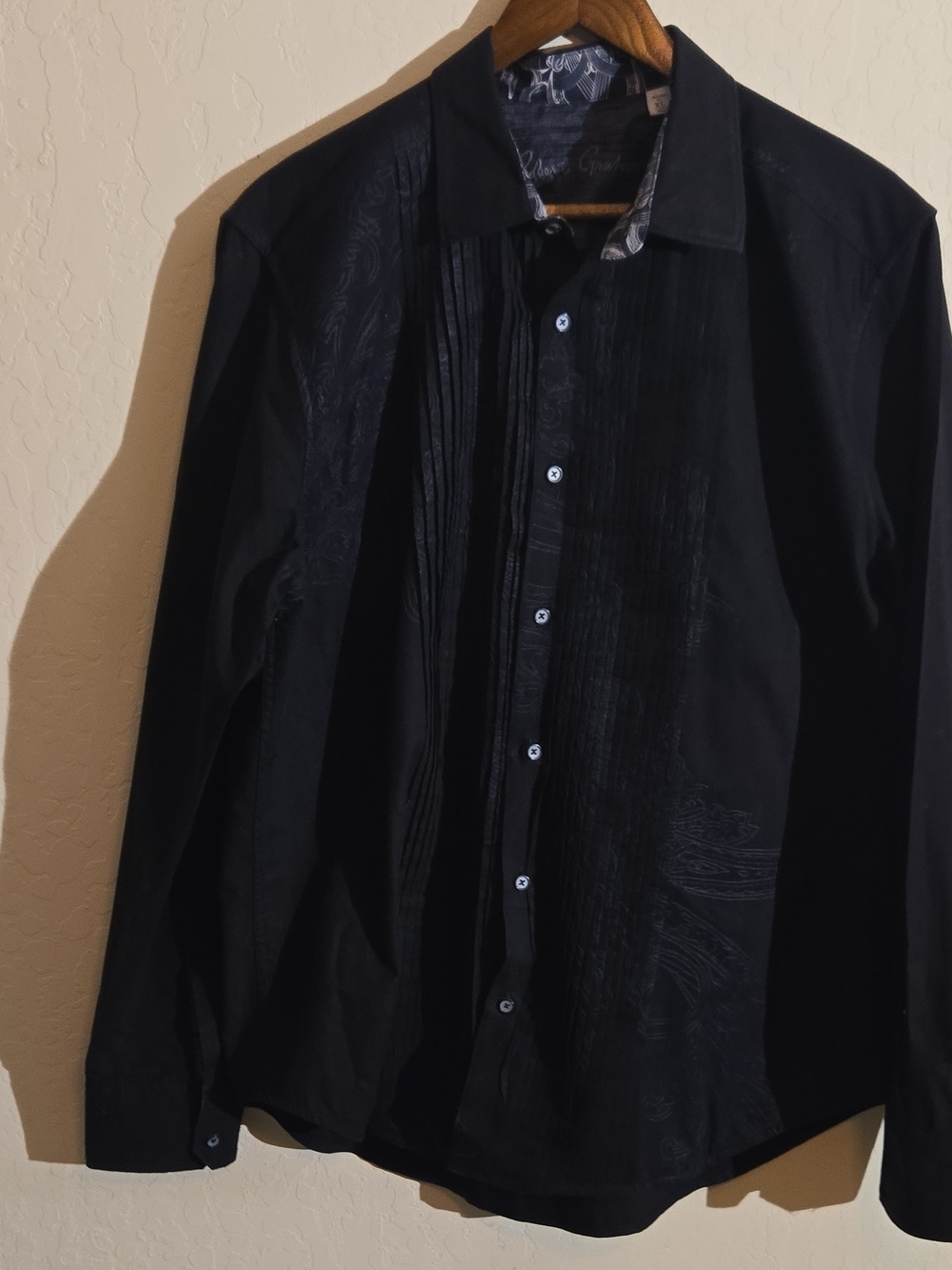 Robert Graham Black Button-Down Shirt with Subtle Pattern
